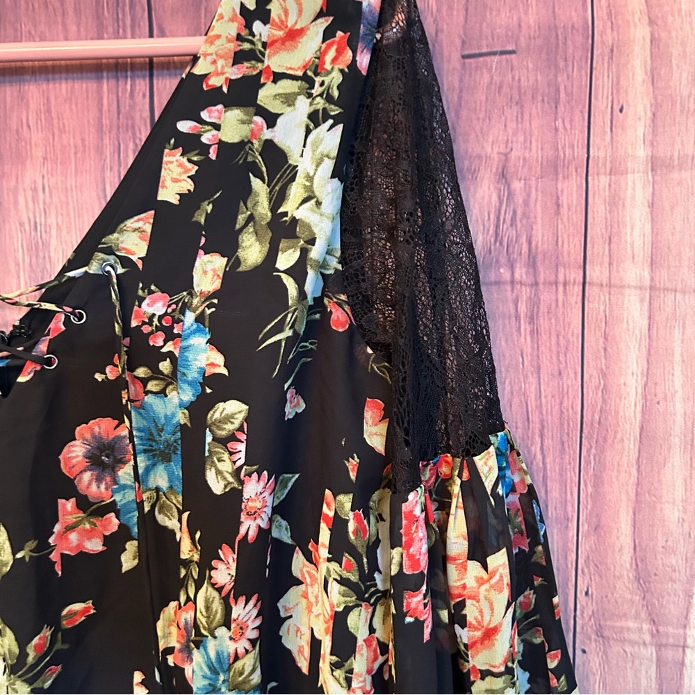 Betsey Johnson Black Sundress with Bishop Sleeves and V-Neck - Picture 6 of 13